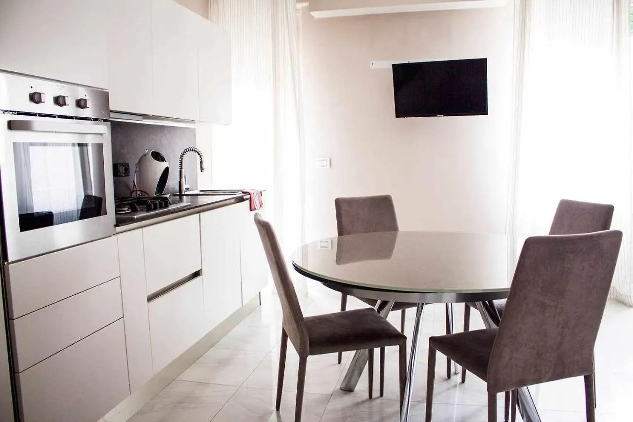 Trilocale In Pieno Centro Lt0244 Apartment Alassio